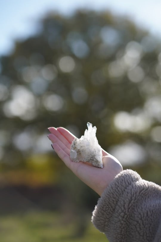 Grade A Genuine Quartz Cluster (A1)