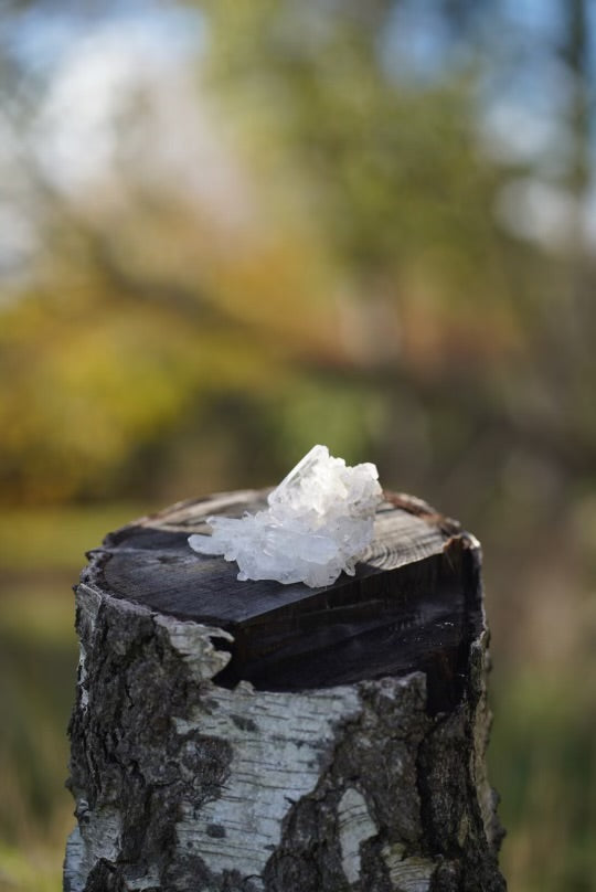 Grade A Genuine Quartz Cluster (A4)