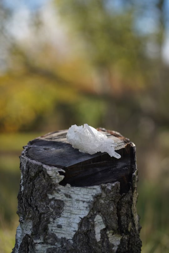 Grade A Genuine Quartz Cluster (A4)
